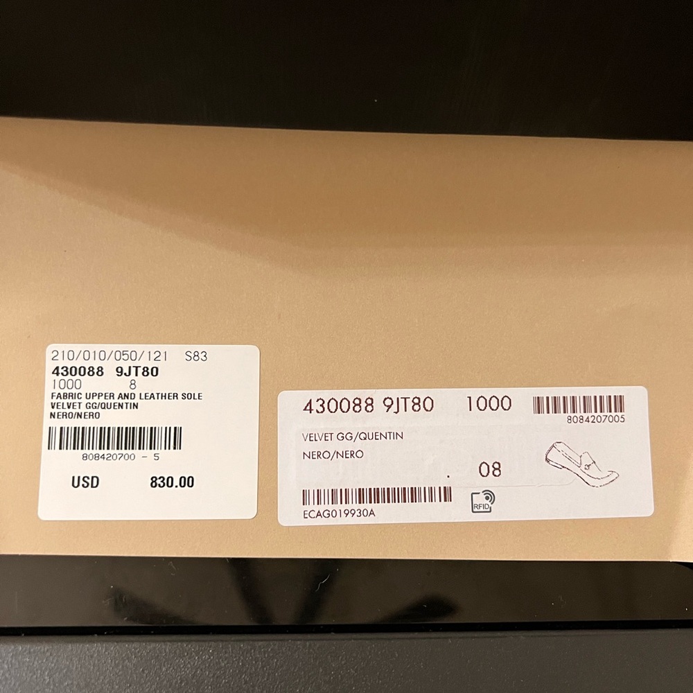 Men Velvet GG Gucci loafers 8 - Picture 5 of 10